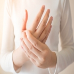 Why Should You Make Fast Treatment of carpal Tunnel Syndrome?
